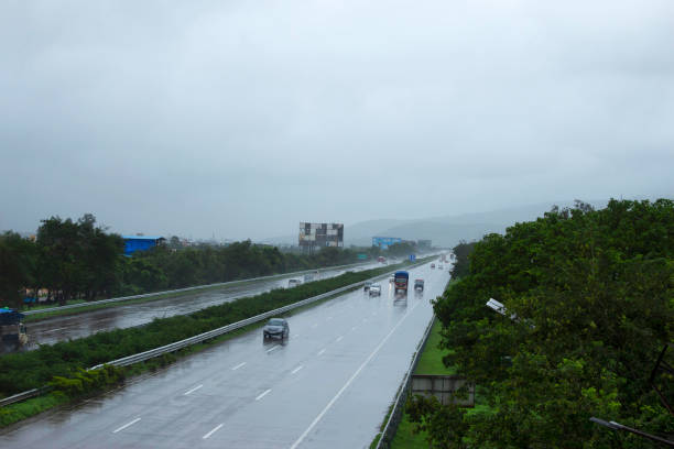 istock Mumbai  Pune expressway,  view from Malavali, Maharashtra, India 1127268577