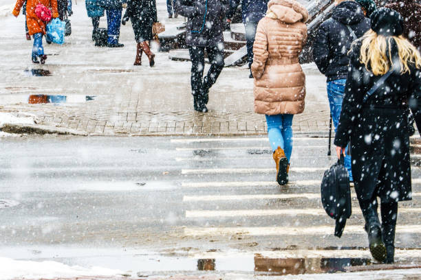 istock Winter City Slippery Sidewalk 1127309006