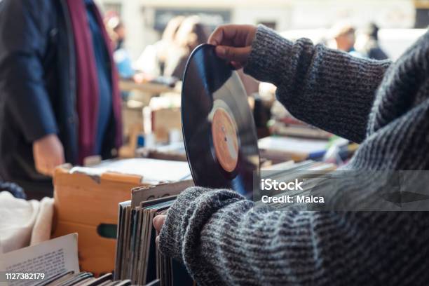 Old Vinyl Discs Flea Market Stock Photo - Download Image Now - Record - Analog Audio, Plastic, Record Store