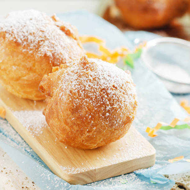 istock Castagnoli- italian fritters in carnival. 1127401113