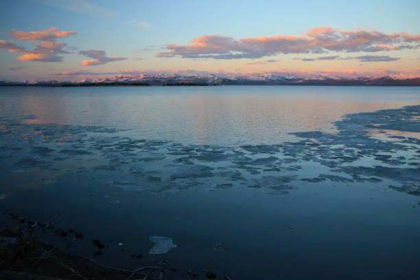 istock Thawing Season in Yellowstone Lake 1127429654