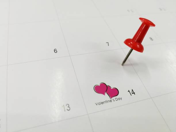 istock Red pin of Valentine's Day on Calendar 1127462863