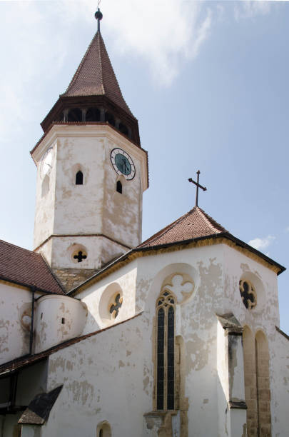 a igreja fortificada de prejmer, roménia - prejmer fortress - fotografias e filmes do acervo