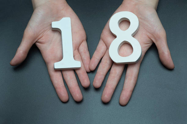 istock On the female palms figure eighteen. 1127520839