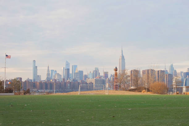istock Soccer Field Overlooking Manhattan Skyline 1127538697