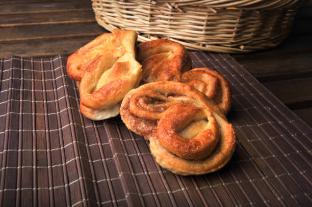 istock Buns heart shaped puff pastry with cinnamon 1127538953