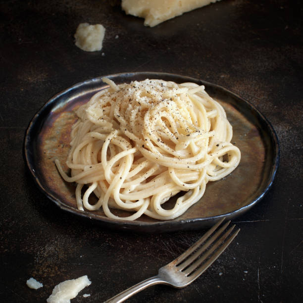 istock Cacio e pepe, italian cheese and pepper pasta 1127561180