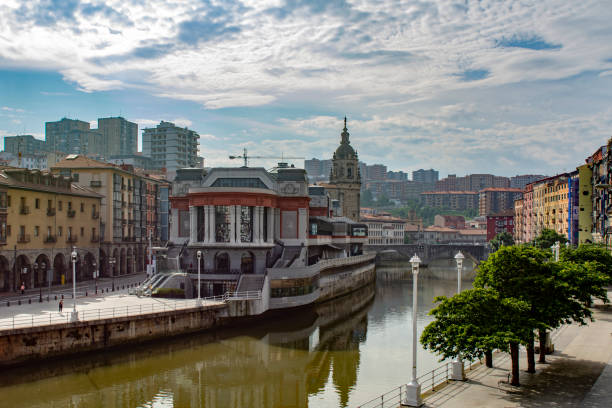 istock Bilbao riverbank on cloudny day 1127576564