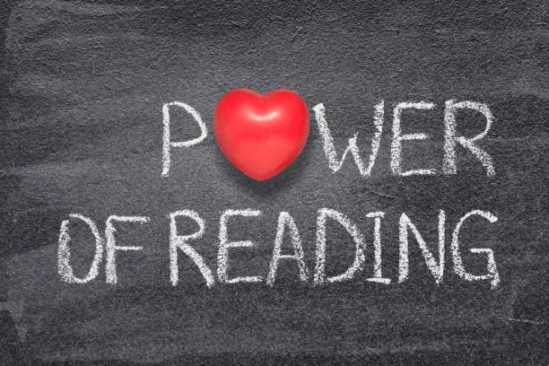 istock power of reading heart 1127586764