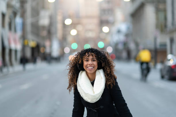 istock Winter city life 1127652240
