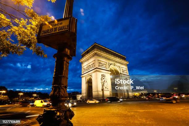 Arc De Triomphe De Létoile Stock Photo - Download Image Now - Arch - Architectural Feature, Architecture, Avenue des Champs-Elysees