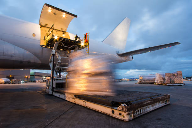 Cargo Planre Loading 3,400+ Cargo Plane Loading Stock Photos, Pictures & Royalty-Free Images ...
