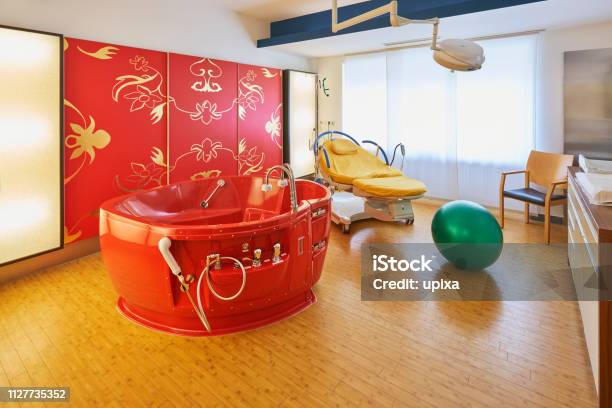 Hospital Bathtub Delivery Room No One Stock Photo - Download Image Now - Water Birth, Delivery Room, Bathtub