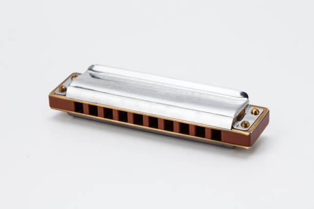 pequeno órgão de hamonica_mouth - accordion harmonica musical instrument isolated - fotografias e filmes do acervo