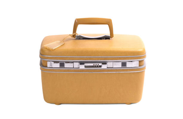 istock Vintage beauty-case isolated 1127794583