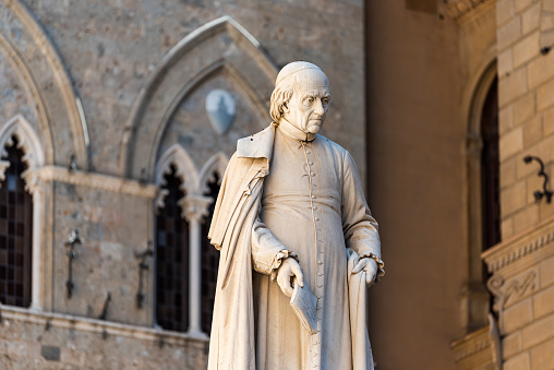 Donatello (1386-1466) was an Italian Renaissance sculptor from Florence. Here in this sculpture he is seen in the open public space of the Uffizi Colonnade. The sculpture was created by Girolamo Torrini and Giovanni Bastianini in 1848.