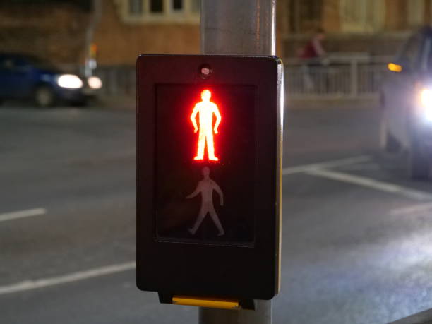 istock Pedestrians light signal 1127836429