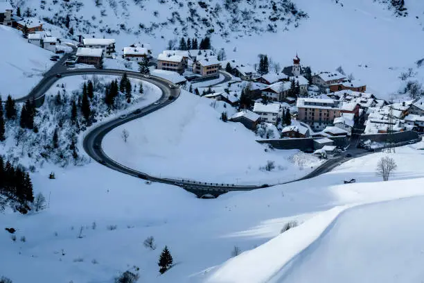 skiing and freeride at the Arlberg Mountains