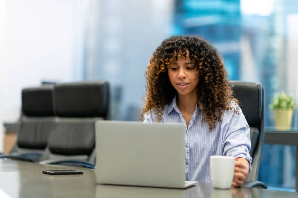 istock Business woman in the office 1127886580