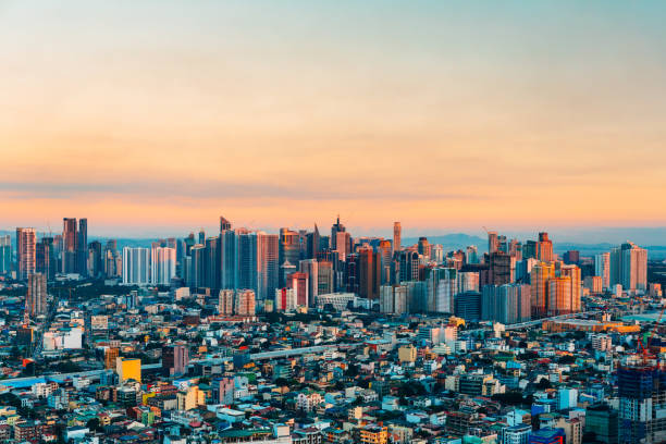 skyline of makati city, philippines - manila imagens e fotografias de stock