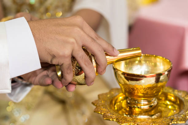 istock Watering, blessing, married couple 1127939394