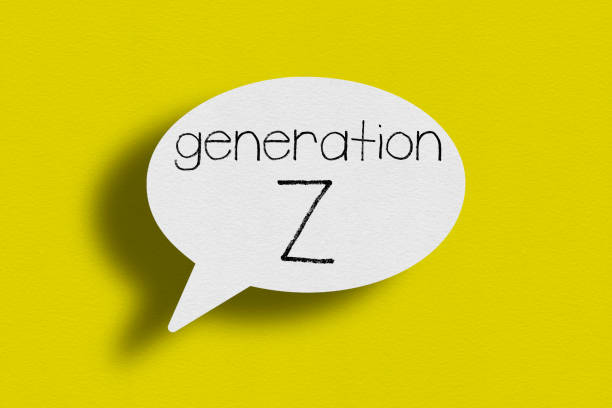 ilustraciones, imágenes clip art, dibujos animados e iconos de stock de bocadillo de diálogo sobre fondo amarillo, generación z - gen z