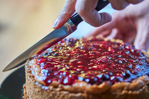 Cake Baking cheesecakes with forest berries amerikanische heidelbeere stock pictures, royalty-free photos & images