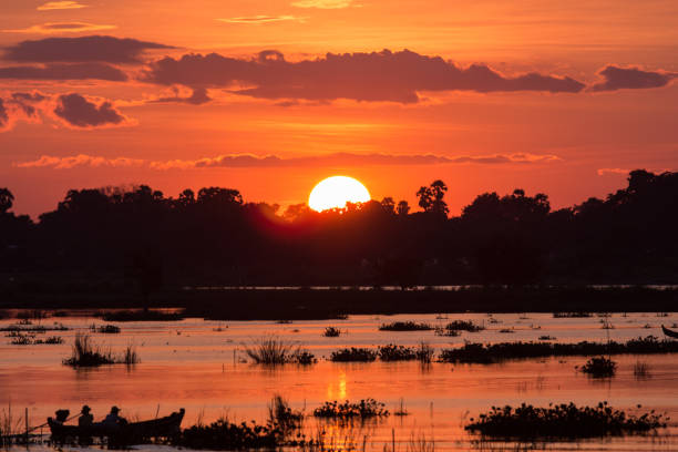 istock Sunset scene in Mandalay, Myanmar 1127957573