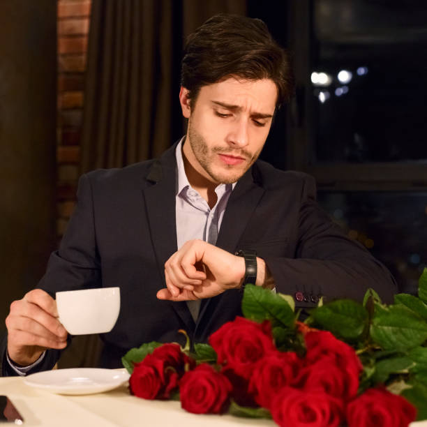 istock Man waiting for girlfriend in restaurant 1127969707