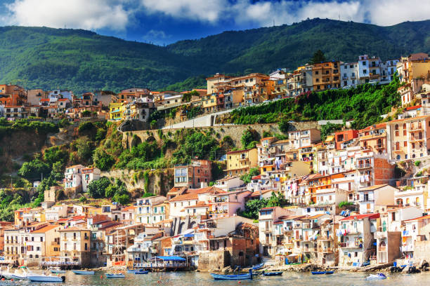 istock Detailed view of Chianalea di Scilla 1127976754