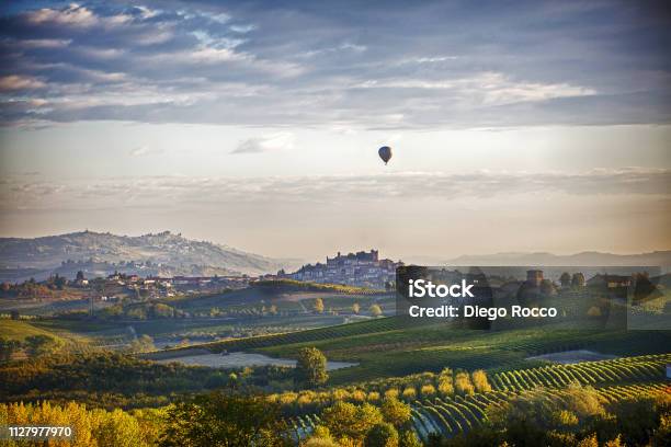 Lanche And Roero Stock Photo - Download Image Now - Piedmont - Italy, Hill, Italy