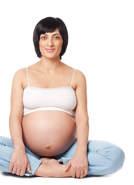 istock Smiling pregnant woman 112798975