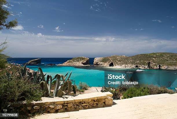 Foto de Blue Lagoon No País De Malta e mais fotos de stock de Malta - Malta, Azul, Azul Turquesa