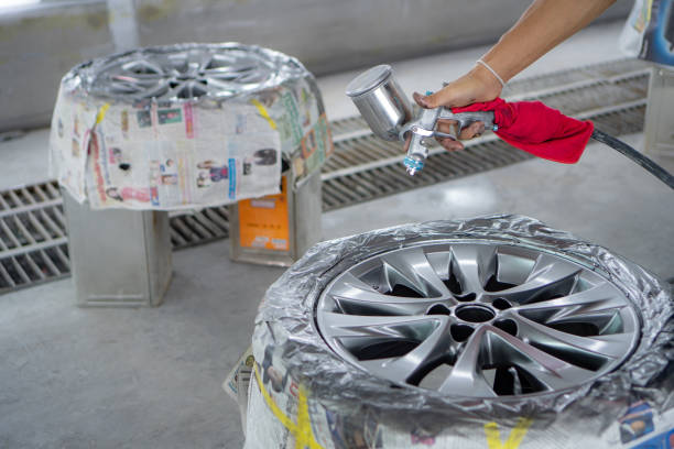 ремонт колес, ремонт колеса - airbrush machine airbrushing paint стоковые фото и изображения