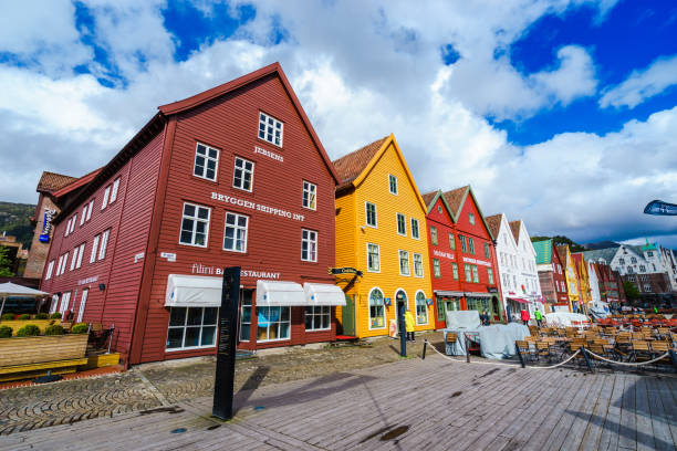 istock Color buildings along the bay 1128003330