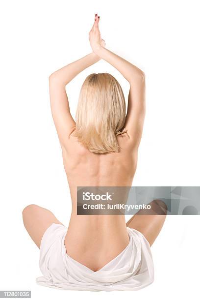 ハスのポーズ - 裸のストックフォトや画像を多数ご用意 - 裸, 背中, 女性