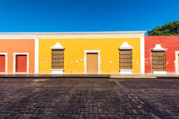 Colorful Campeche, Mexico Beautiful colonial architecture in the historic center of Campeche, Mexico mexico street scene stock pictures, royalty-free photos & images
