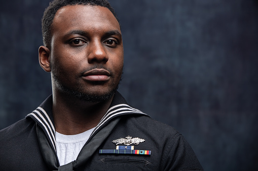 Miembro del servicio de los E.E.U.U. Marina de guerra Seabee photo