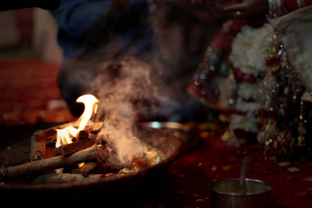 Havan Kund Stock Photos, Pictures & Royalty-Free Images - iStock Havan Kund Stock Photos, Pictures & Royalty-Free Images - iStock