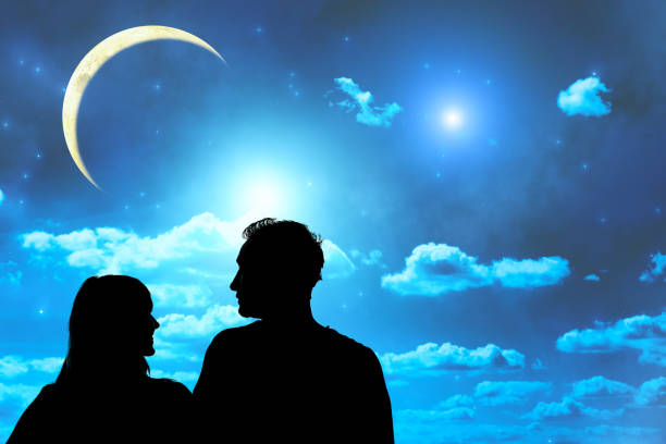 istock Couple under the Moonlight. My astronomy work. 1128173628