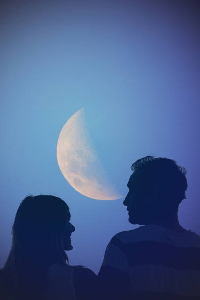 istock Couple under the Moonlight. My astronomy work. 1128173785