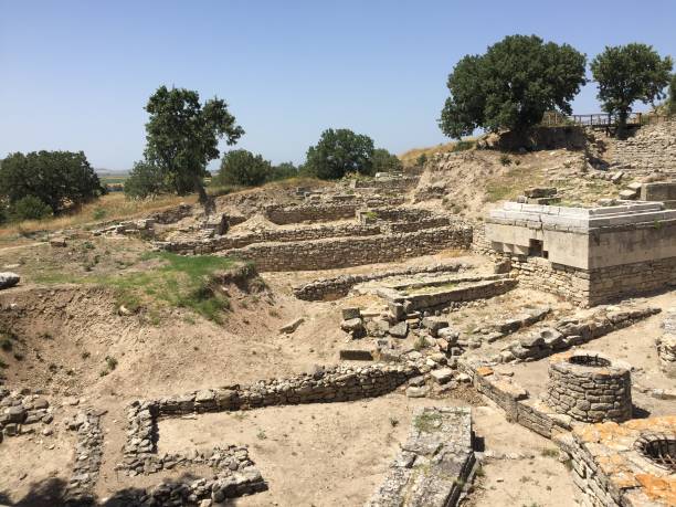 istock Ruins of Troy 1128189131