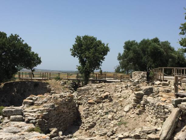 istock Ruins of Troy 1128189526