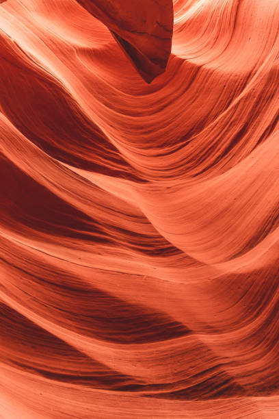 tonos de color de la piedra en antelope canyon - canyon heaven sunbeam arizona fotografías e imágenes de stock