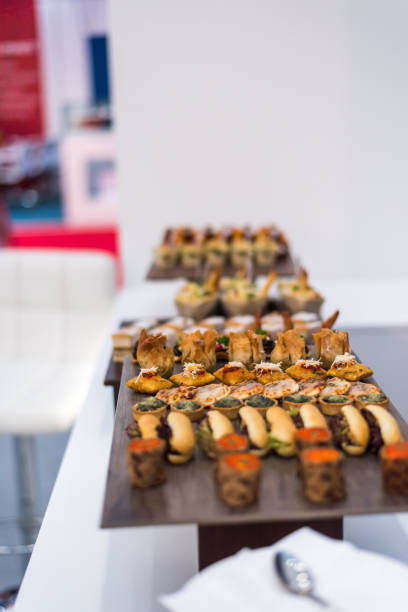 istock Hors d'oeuvres 1128262725