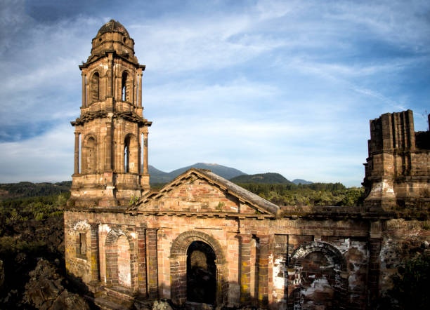 San Juan Parangaricutiro Paricutin Stock Photo - Download Image Now - Architecture, Building Exterior, Church - iStock San Juan Parangaricutiro Paricutin Stock Photo - Download Image Now - Architecture, Building Exterior, Church - iStock