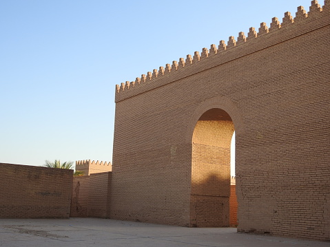 the gate to the palace of the last kings of Babylon, on the right side lobby of the gate is the place where Alexander the great died as it is thought.