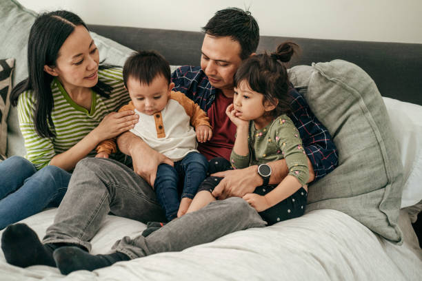 istock Cosy family evening 1128343987