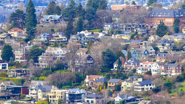 istock Hot Seattle Housing Market 1128344441
