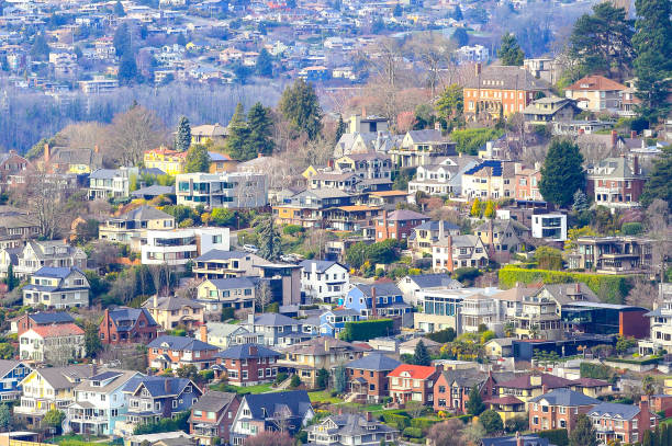 istock Hot Seattle Housing Market 1128344452